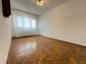 Apartament spatios, 3 camere, semidecomandat 63 mp utili - Circumvalatiunii
