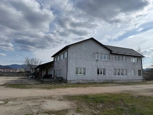 Spatiu de inchiriat - imagine 6