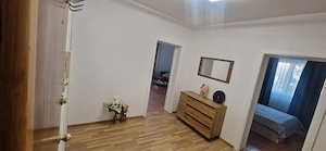 Apartament 3 camere zona Puncte Cradinale - imagine 2