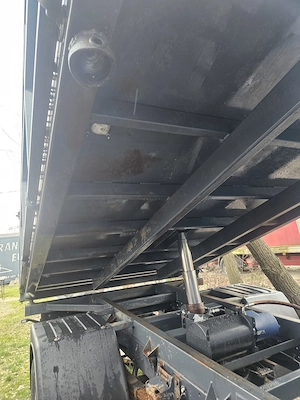 Autoutilitara Iveco Daily 65C15, an 2006, basculeaza pe 3 parti, 6,5 tone - imagine 5