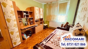 De vânzare   apartament 2 camere, decomandat, Micro 19 .