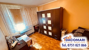 De vânzare   apartament 2 camere, decomandat, Micro 19 . - imagine 2