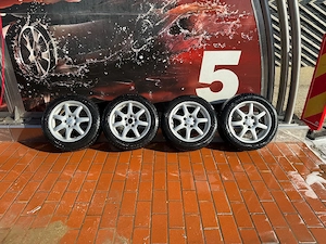 vând roti iarna 205/55 R16