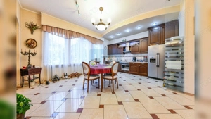 Casa in Andrei Muresanu | Zona exclusivista | Suprafata 280mp utili | - imagine 8