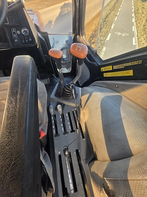 Vand tractor CASE INTERNATIONAL 4240 recent adus - imagine 4