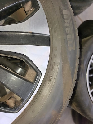 235.60R18 PIRELLI mercedes benz glc  glc coupe - imagine 3