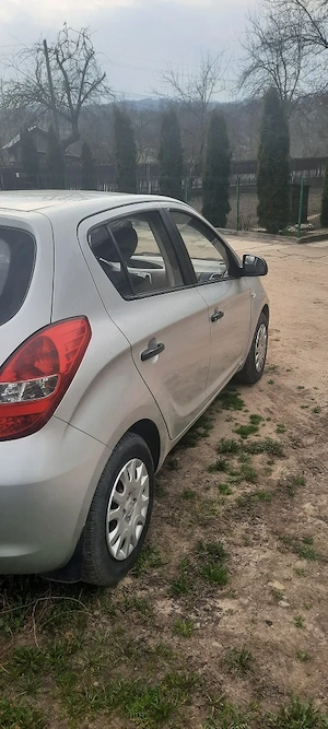 Vanzare Hundai i 20 CRDI - imagine 3