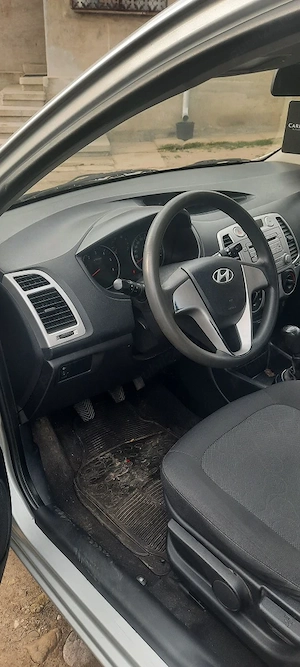 Vanzare Hundai i 20 CRDI - imagine 4
