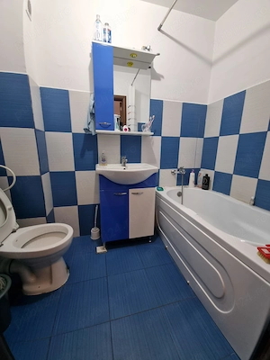 Garsoniera decomandata, mobilată și utilat, parcare, loc parcare, bloc langa "La Strada" - imagine 3