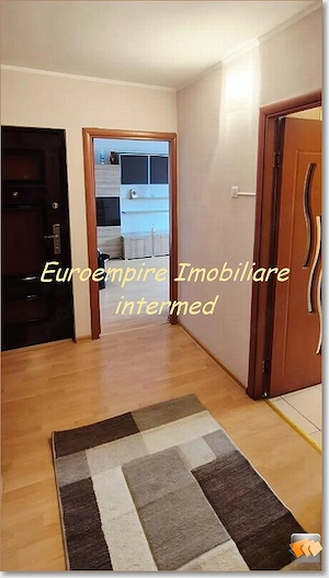 Apartament 2 camere decomandate zona KM 5 - imagine 11