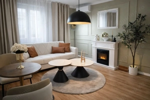 Apartament 3 camere | Centrala | AC | Zona Cetatii | Boxa