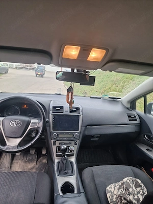 toyota avensis  - imagine 6