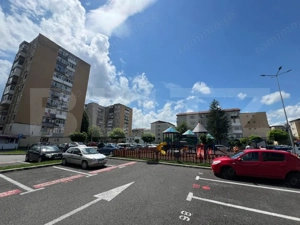 Apartament cu 2 camere, decomandat, 41 mp, zona 9 Mai, Plopilor