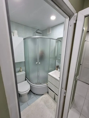 Garsoniera in zona 1 Decembrie - imagine 3