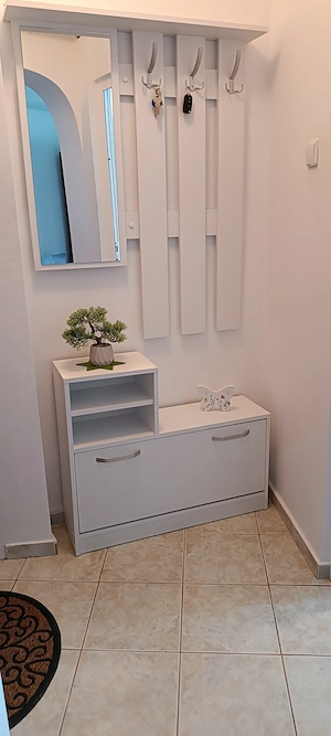 Ofer spre închiriere garsoniera - imagine 2