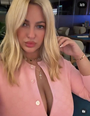 Doamna  Lorena Matura 40 ani - imagine 2