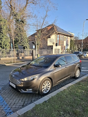 Ford Focus Mk3 Titanium - imagine 8