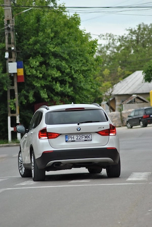 Vand BMW X 1 An 2010   2.0 diesel varianta 2.3 xdrive 204 cp - imagine 2