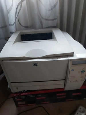 Imprimanta hp laserjet 2300 laser printer 32mb 