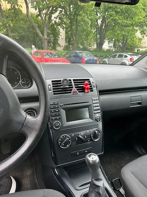 Mercedes-Benz 160 BlueEFFICIENCY Elegance - imagine 7