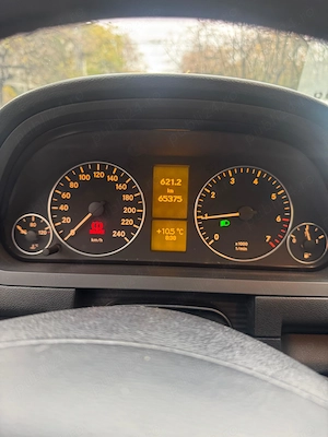 Mercedes-Benz 160 BlueEFFICIENCY Elegance - imagine 10