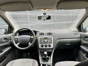 Ford Focus 1.4i - 150.000 km reali cu istoric !  - imagine 4