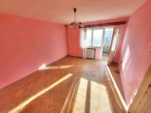 2 camere decomandat CENTRAL   etaj 3, balcon mare + boxă - imagine 2