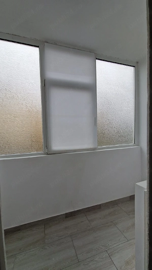 Vand Apart 2 Cam ,parter ,mobilat ,43500 Euro neg Zona sc 1  - imagine 20