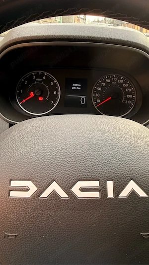 Dacia Duster 4x4 2024 - imagine 5