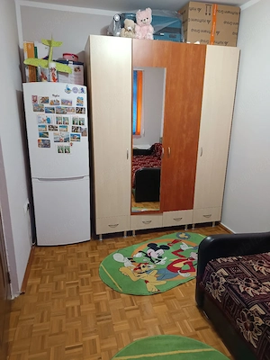 Proprietar Vand apartament 2 camere - imagine 10