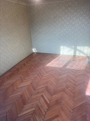  Vanz. Apart. 2 cam. cf,1 semid., simplu, supr. totala este de 51.mp. pozitie buna Zona Hipodrom   - imagine 2