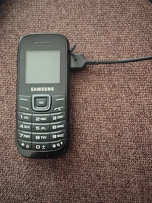 Vînzare telefoane  - imagine 3