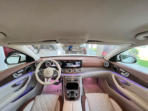 Mercedes-Benz E220d  - imagine 3