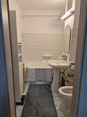 Inchiriez apartament 2 camere Str N Iorga - imagine 6