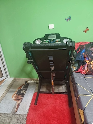 Banda alergare cu vibromasaj