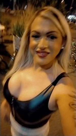 Bună Sunt simonaun transexuală pentru prima dată în orașul tău am 32 de ani cu experiența foarte bun - imagine 5