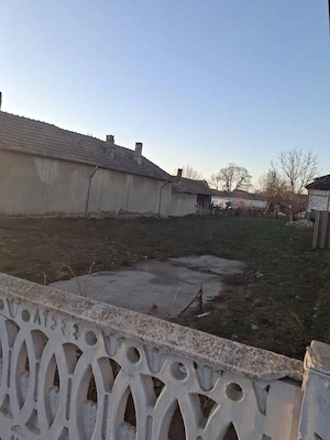 Loc de casa Str. Cuza Voda  - imagine 2