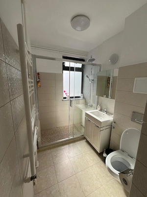 vanzare  apartament 2 camere - imagine 5
