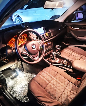 BMW X1 xDrive25d - 218 CP  | Distribuție Schimbată   Harman Kardon  Automat  4x4 - imagine 6