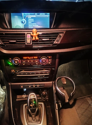 BMW X1 xDrive25d - 218 CP  | Distribuție Schimbată   Harman Kardon  Automat  4x4 - imagine 10