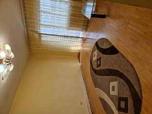 De vânzare apartament cu 3 camere, etaj 3, vis a vis de magazinul Penny, în Urziceni,  Ialomita,  - imagine 1