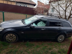 Mercedes Benz C180 , an fabricatie 2010 - imagine 11