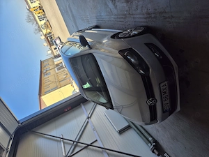 Vând Volskwagen Polo 1.6 TDI 2012 model highline 