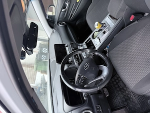 Flota Uber Bolt - imagine 5