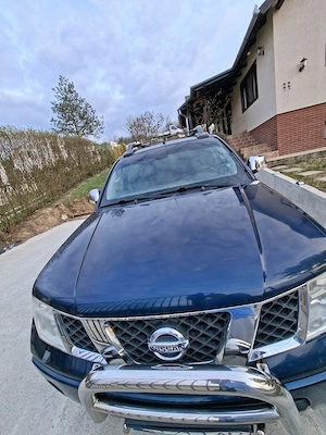vand nissan navara d40