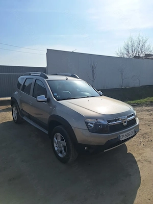 Duster 4 4 2013 Prestigi - imagine 3