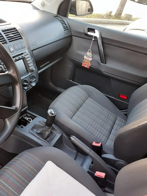 vand polo 1.2 2007 - imagine 4