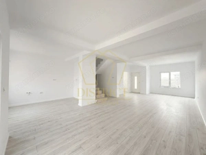 Duplex cu 4 camere despărțit prin camera tehnica | Mosnita Noua - imagine 5