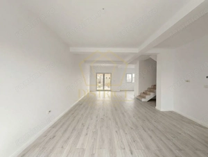 Duplex cu 4 camere despărțit prin camera tehnica | Mosnita Noua - imagine 3