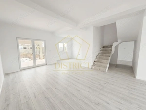 Duplex cu 4 camere despărțit prin camera tehnica | Mosnita Noua - imagine 2